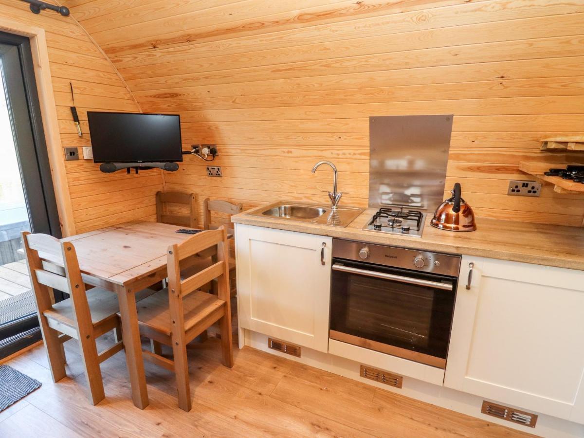 Goose Pod Villa Устър Екстериор снимка